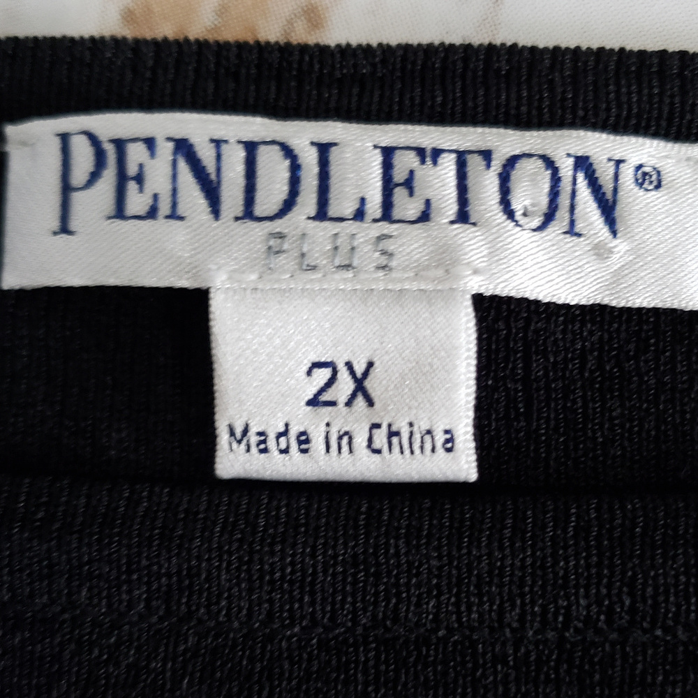 Pendleton Plus Top - Picture 3 of 6